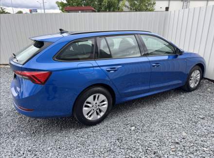 Škoda - Octavia