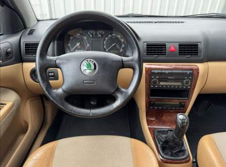 Škoda - Octavia