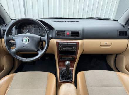 Škoda - Octavia