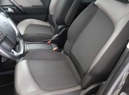 Citroën - C4