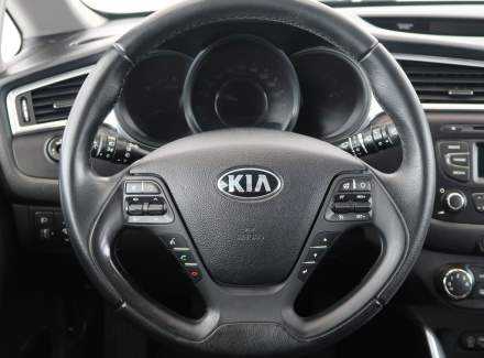 Kia - Cee'd
