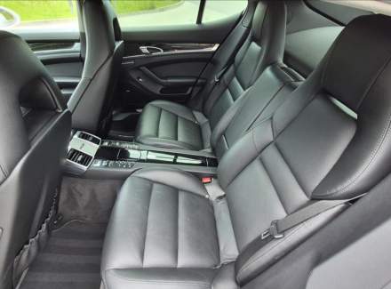 Porsche - Panamera