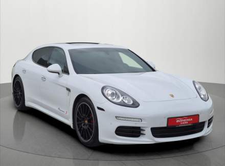 Porsche - Panamera