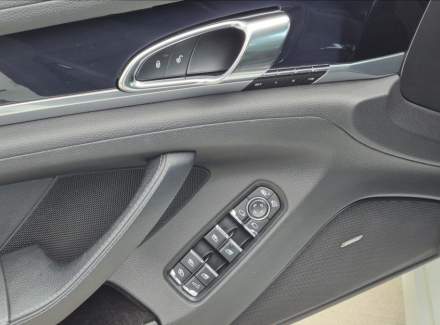 Porsche - Panamera