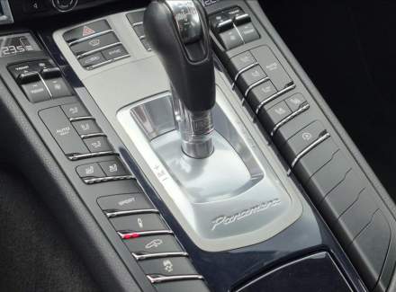 Porsche - Panamera