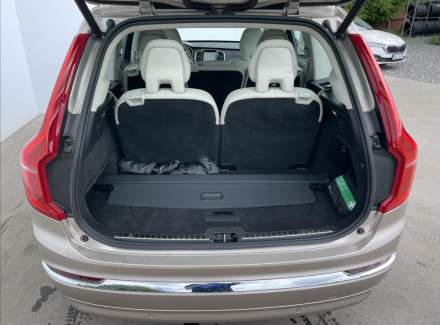 Volvo - XC90