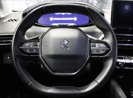 Peugeot - 5008