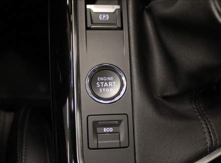 Peugeot - 5008