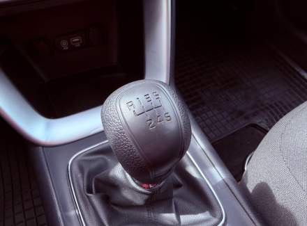 Kia - Cee'd