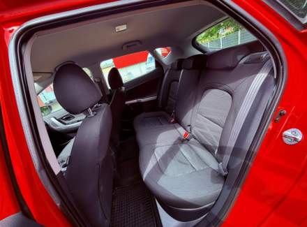 Kia - Cee'd