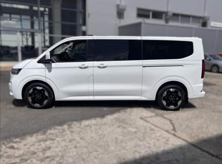 Volkswagen - Caravelle