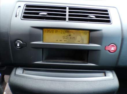 Citroën - C4