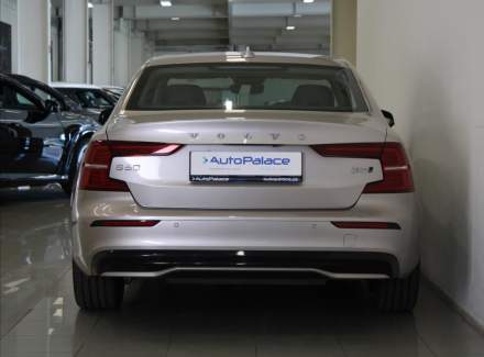 Volvo - S60