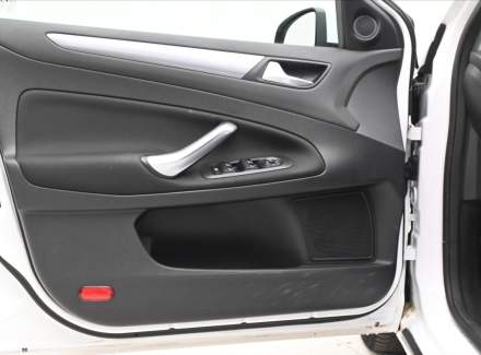 Ford - Mondeo
