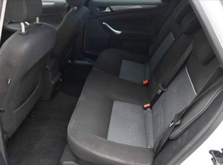 Ford - Mondeo