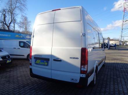 Hyundai - H 350