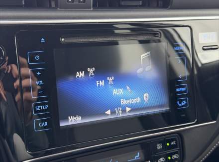 Toyota - Auris