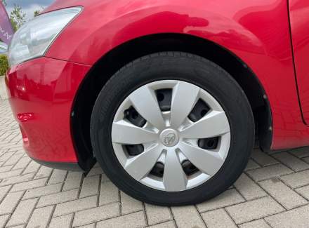Toyota - Auris