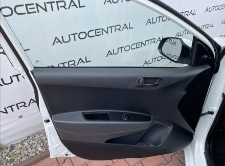 Hyundai - i10