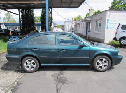 Škoda - Octavia
