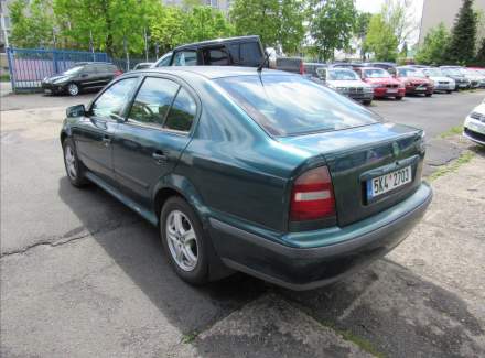 Škoda - Octavia