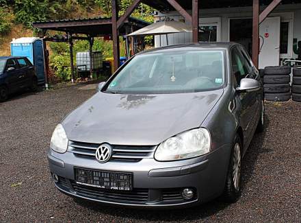 Volkswagen - Golf