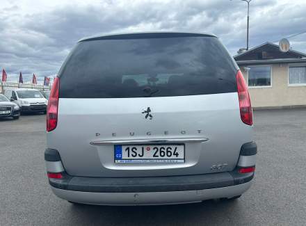 Peugeot - 807