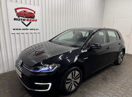 Volkswagen - Golf