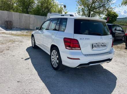 Mercedes-Benz - GLK