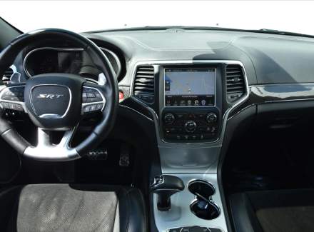 Jeep - Grand Cherokee