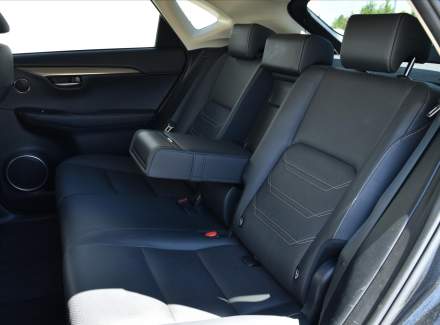 Lexus - NX
