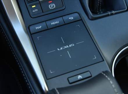 Lexus - NX