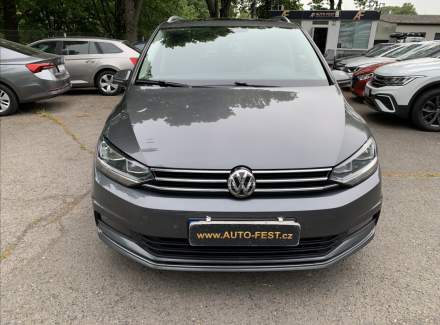 Volkswagen - Touran