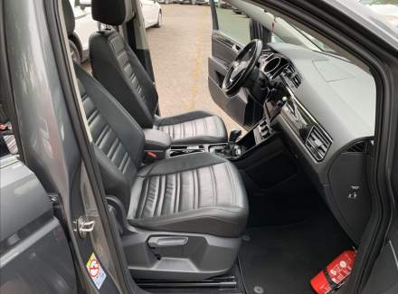 Volkswagen - Touran