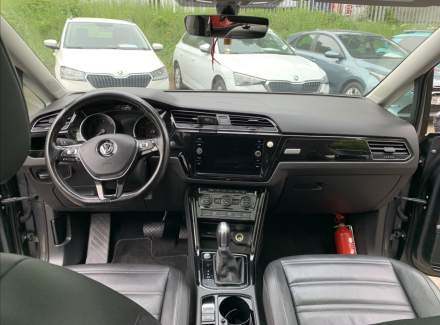 Volkswagen - Touran