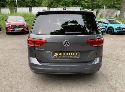 Volkswagen - Touran