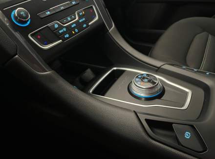 Ford - Mondeo