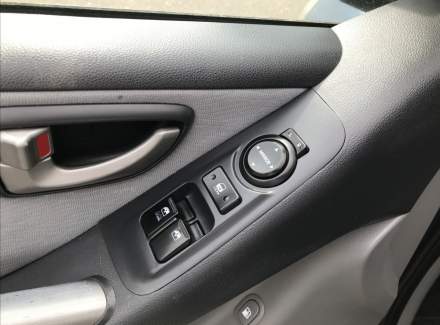 Hyundai - H-1