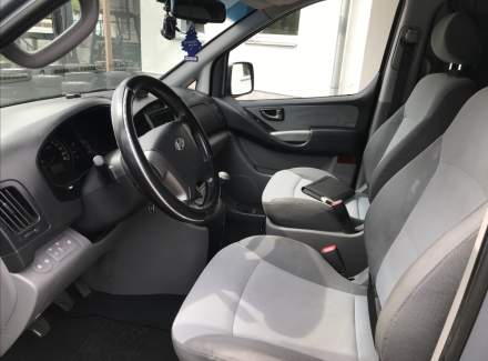 Hyundai - H-1