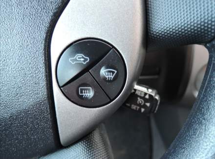 Toyota - Prius