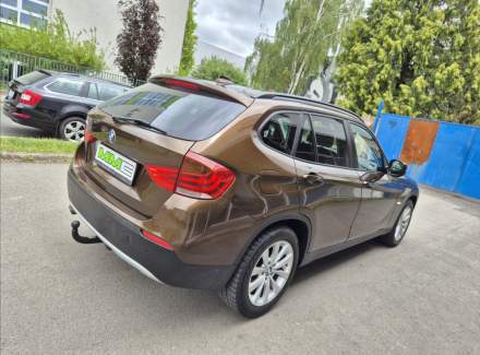 BMW - X1