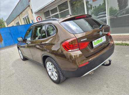 BMW - X1