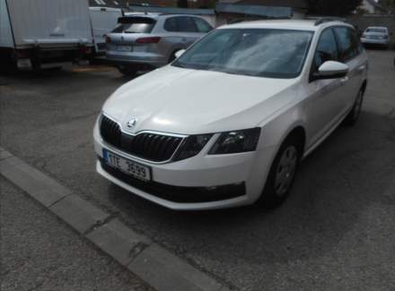 Škoda - Octavia