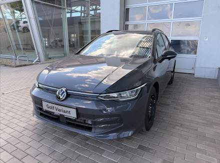 Volkswagen - Golf