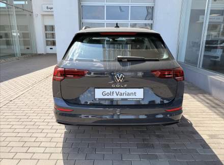 Volkswagen - Golf