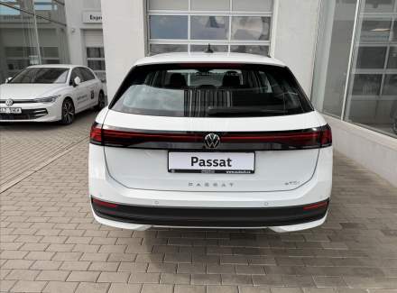 Volkswagen - Passat