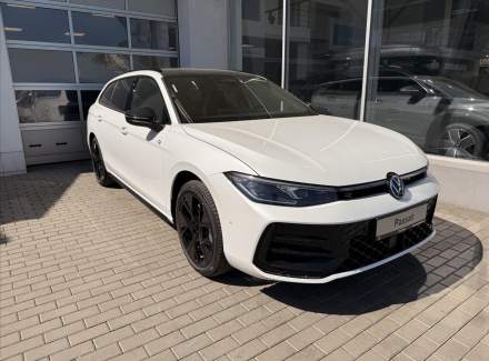 Volkswagen - Passat