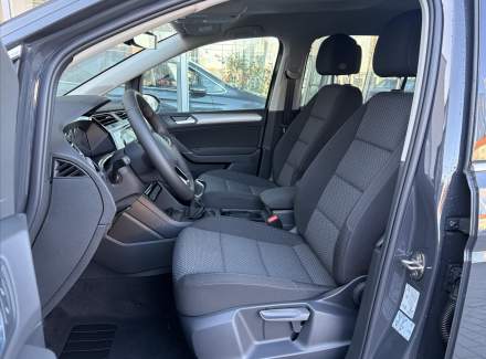 Volkswagen - Touran