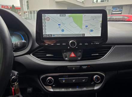 Hyundai - i30