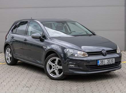 Volkswagen - Golf